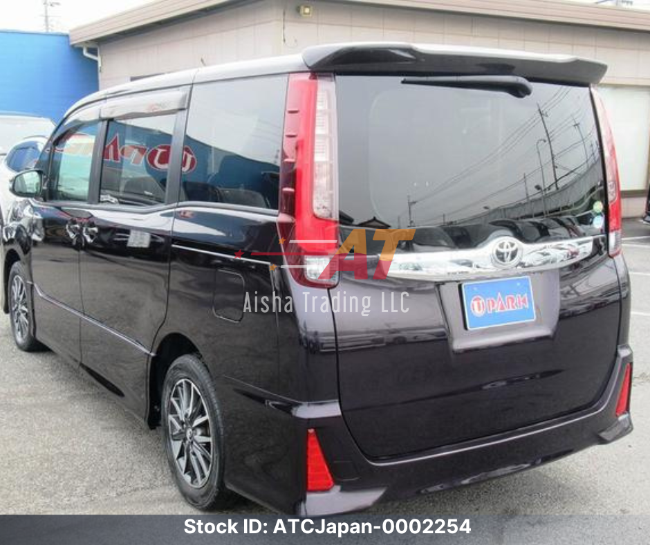 2016 Toyota Noah